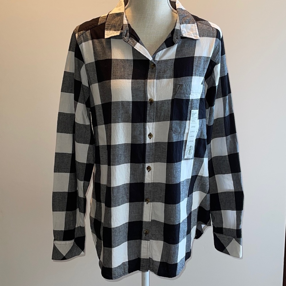 NWT SONOMA Long Sleeved Buttoned Down Shirt